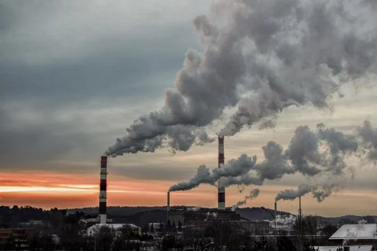 Sera gazlarının kaynakları ve emisyonları: İnsan faaliyetleri ve doğal süreçler