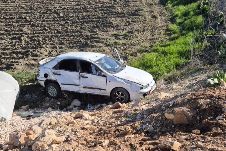 Bolu'da korkunç kaza: Kamyonla çarpışan araç şarampole yuvarlandı!