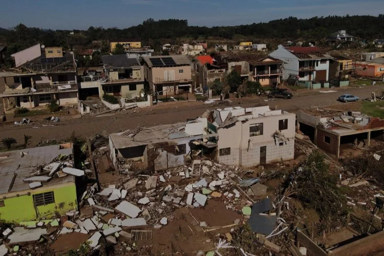 Brezilya'daki sel felaketi: 107 ölü, onlarca kayıp var