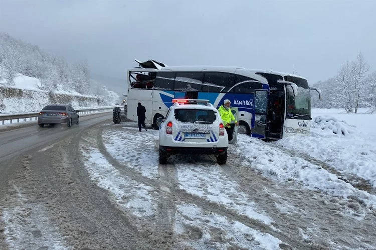 Bursa'da feci kaza: Yolcu otobüsü ile TIR çarpıştı