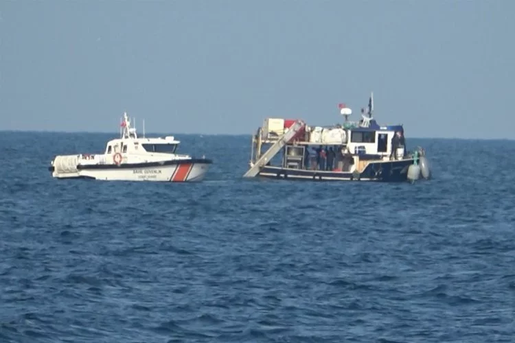 Bursa'da kargo gemisinin battığı bölgede ceset bulundu