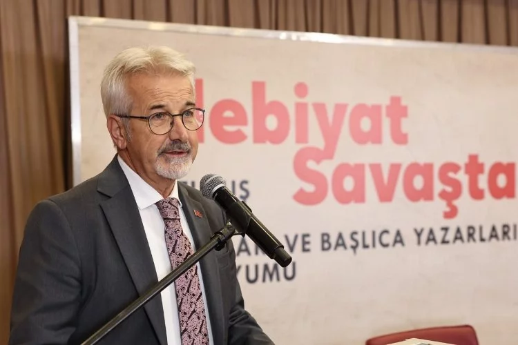 Bursa'da Kurtuluş Savaşı’nın Türk Edebiyatı’na yansımaları ele alındı