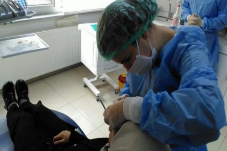 Bursa'da o hastahane de implant uygulaması başladı