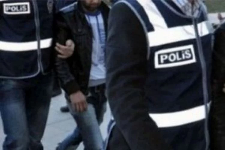 Bursa'da polisler uyuşturuculara geçit vermiyor