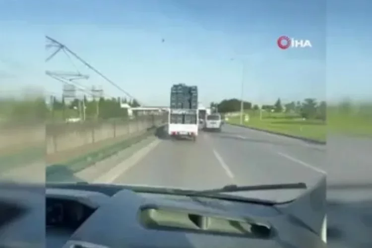 Bursa'da tehlikeli taşımacılık kamerada