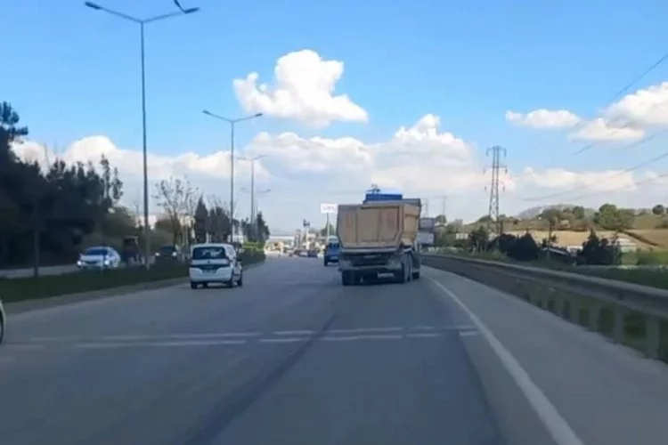 Bursa'da trafikte hayret verici olay!
