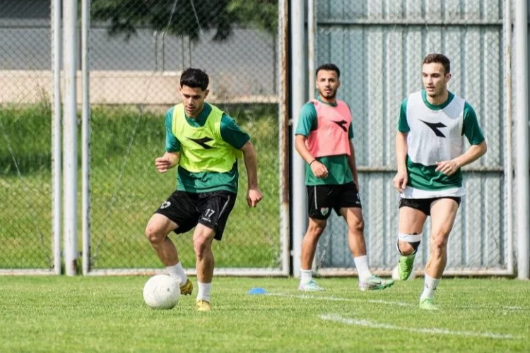Bursaspor, hazırlıklarını antrenmanla sürdürdü
