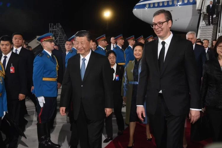 Çin Devlet Başkanı Sırbistan'da