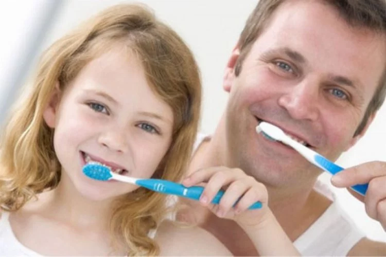 Diş fırçalarken dikkat