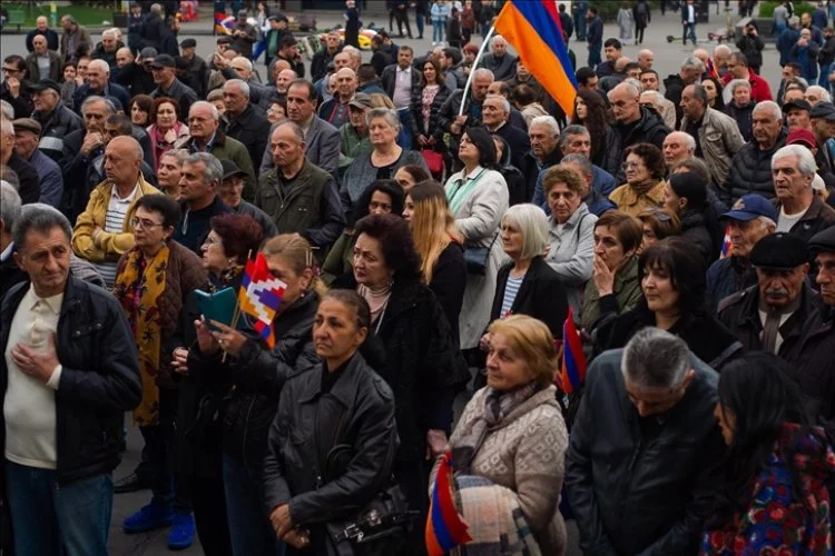 Ermenistan'da Paşinyan karşıtı protestolar sürüyor