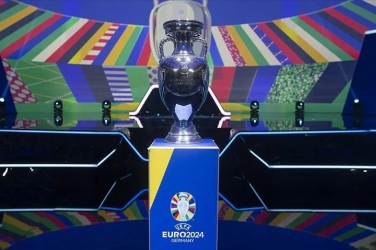 EURO 2024'te hakemler kararları takım kaptanlarına bildirecek!