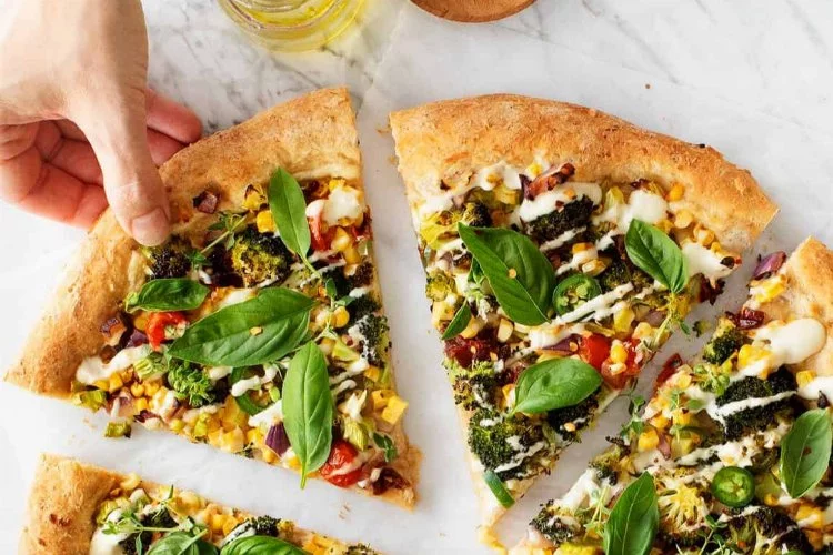 Evde Lezzetli Vegan Pizza Nasıl Yapılır?
