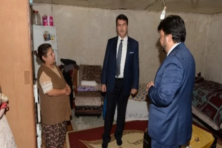 Evleri yıkılmak üzere olan aileye Osmangazi Belediyesi sahip  çıktı
