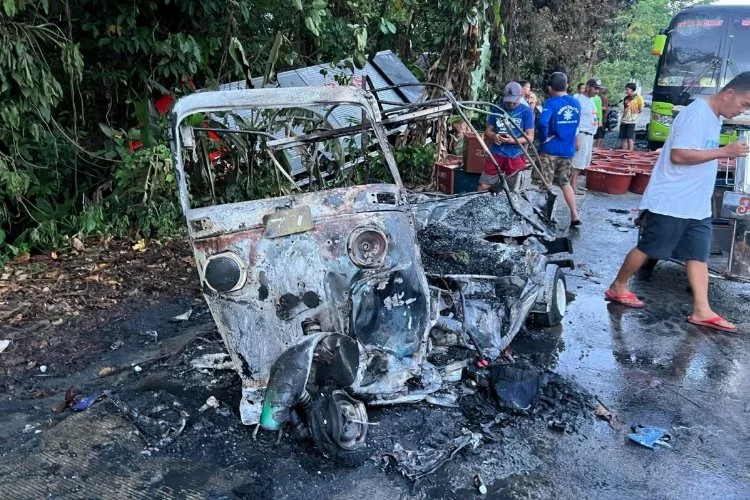 Filipinler'de feci kaza! 5 kişi yanarak can verdi
