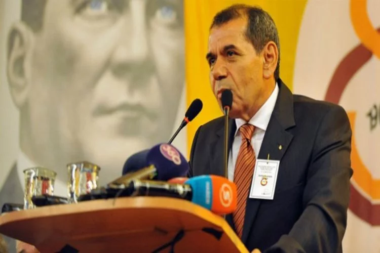 Galatasaray başkanı, Mustafa Denizli'yle görüşüyor
