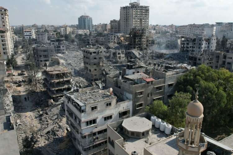 Gazze yerle bir oldu: Yıkım uydu fotoğraflarında!