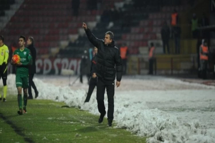 Hamzaoğlu Bursaspor'u ayağa  kaldırdı