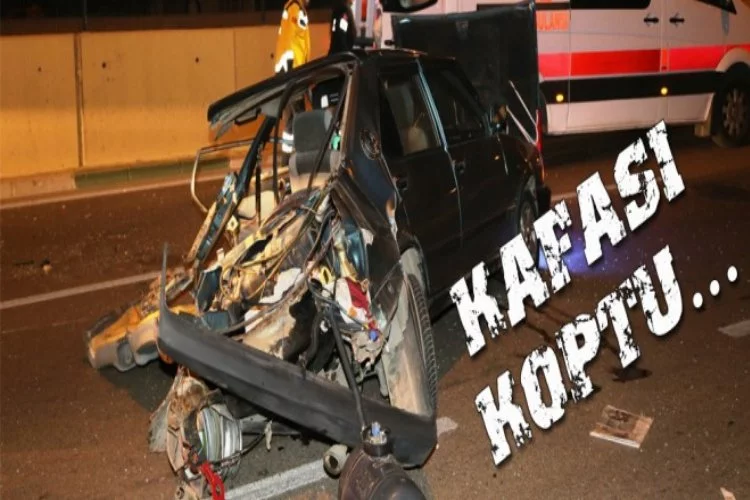 Hız faciası!..Bursa'da araç ve araç sahibi paramparça oldu