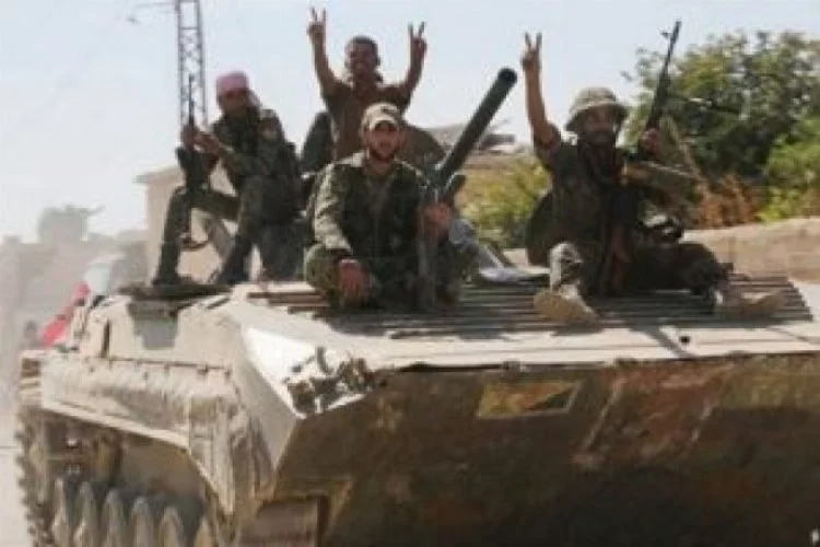 IŞİD'in timi Suriye ordusuna teslim oldu