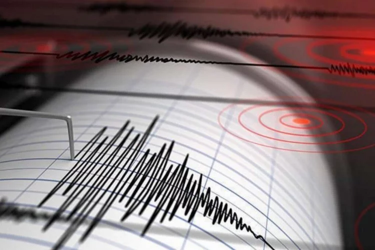 İzmir açıklarında art arda depremler