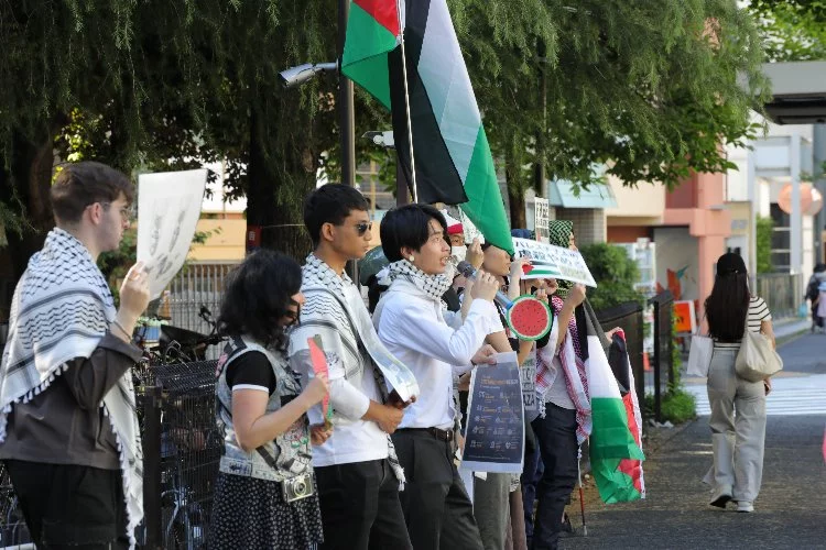 Japonya'da NHK televizyonuna İsrail protestosu