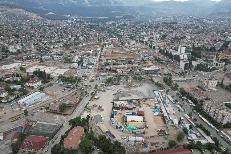 Kahramanmaraş'ta ağır hasarlı binaların yüzde 94'ü yıkıldı