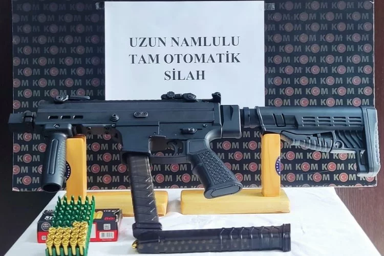 Kastamonu'da silah operasyonu: Tam otomatik silah ele geçirildi!