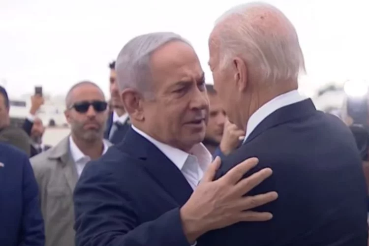 Netanyahu’dan Biden’a kravatsız karşılama!
