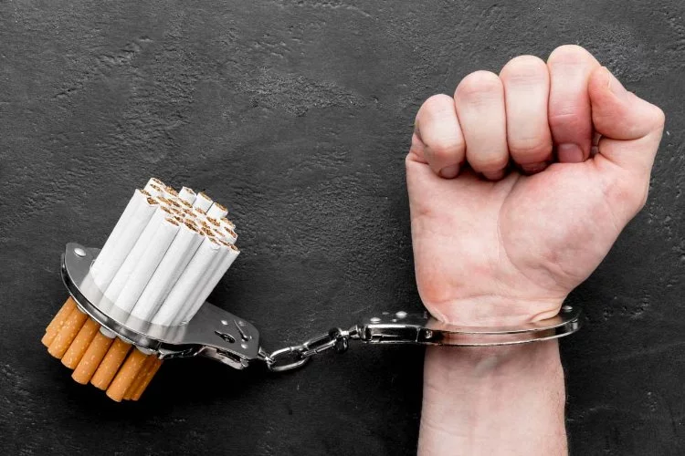 Nikotin: Bağımlılık yapıcı ve potansiyel tehlikeleri