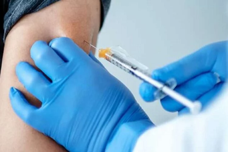 Ölümle sonuçlanabiliyor! Uzmanından aşı uyarısı