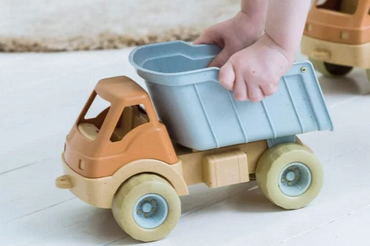 Organik bebek oyuncakları: Miniklerin sağlığı ve gelişimi için doğal seçenekler