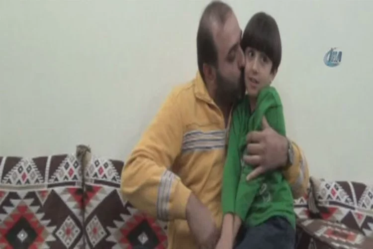Polis Suriyeli çocuğun kahramanı oldu