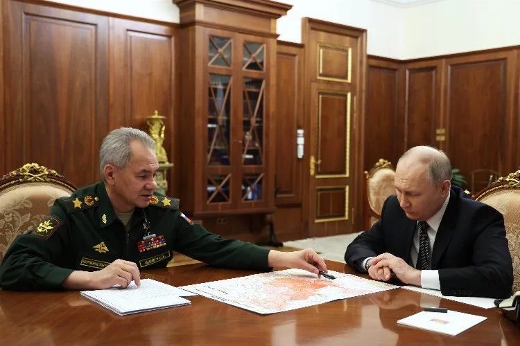 Putin, Savunma Bakanı Sergey Şoygu’yu görevden aldı