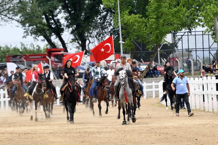 Bursa’nın Fethi Şenlikleri Rahvan Atları Yarışları ile sona erdi