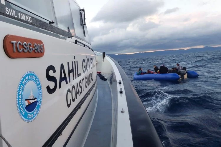 Sahil Güvenlik ekipleri tarafından 29 düzensiz göçmen yakalandı