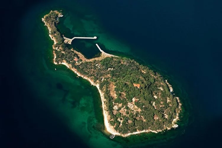 Günübirlik geziler için ideal bir yer: Kaşık Adası