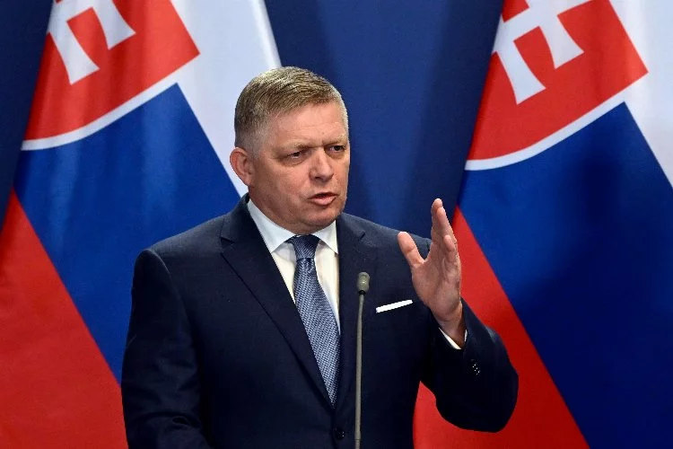 Saldırıya uğrayan Slovakya Başbakanı hayati tehlikeyi atlattı