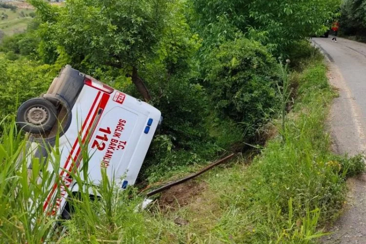 Siirt’te ambulans kazası!