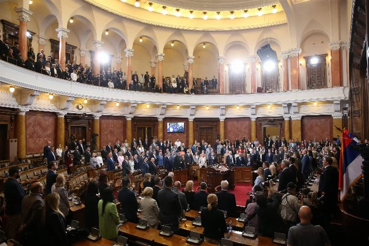 Sırbistan’da Parlamento'dan yeni hükümete onay