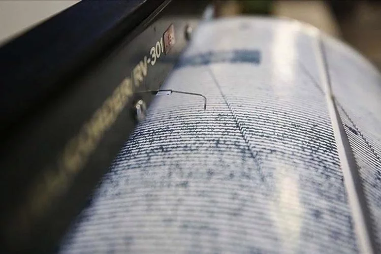 Çin’in Sincan Uygur Özerk Bölgesi’nde 7 büyüklüğünde deprem!