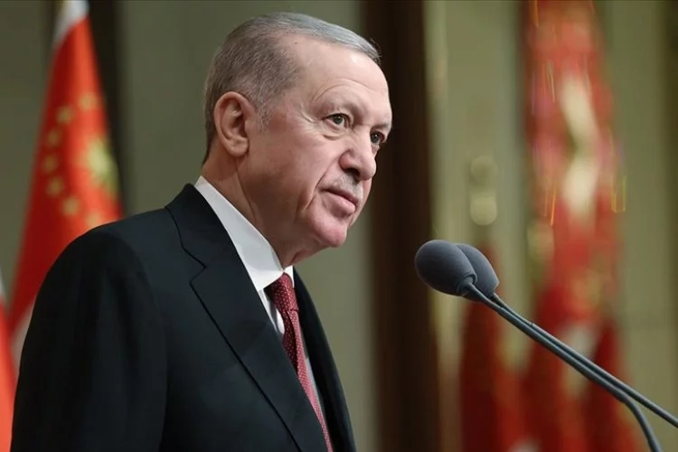 Cumhurbaşkanı Erdoğan: Batılı yöneticilerin ikiyüzlülüğünü ibretle takip ediyoruz