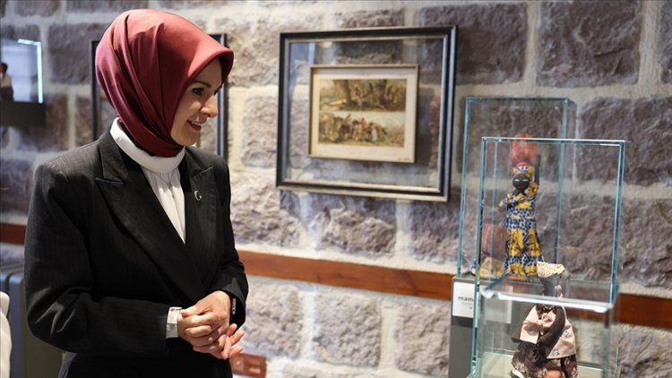 Türkiye'nin ilk Anne Müzesi açıldı: Bakan Göktaş'tan ziyaret! Bursa Hayat Gazetesi -3