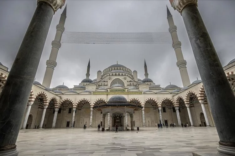 İstanbul'un sembolü: Büyük Çamlıca Camisi