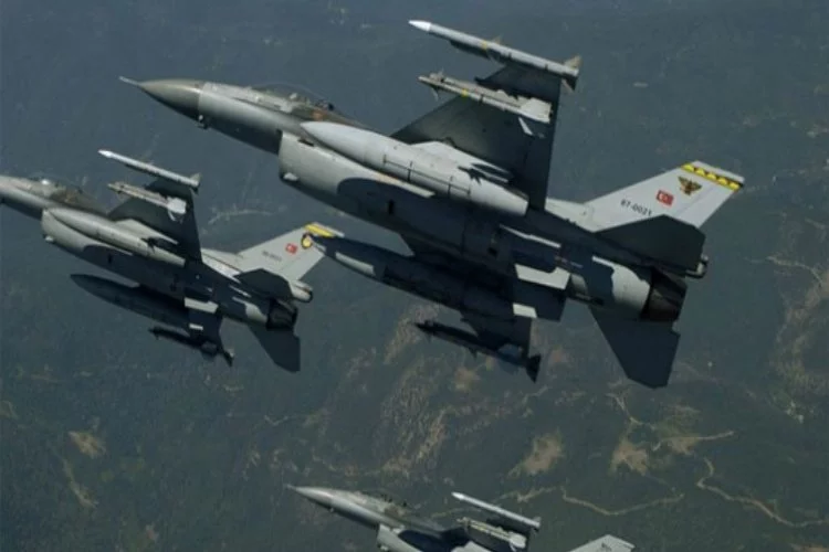 Türk F-16'ları IŞİD'i vurdu