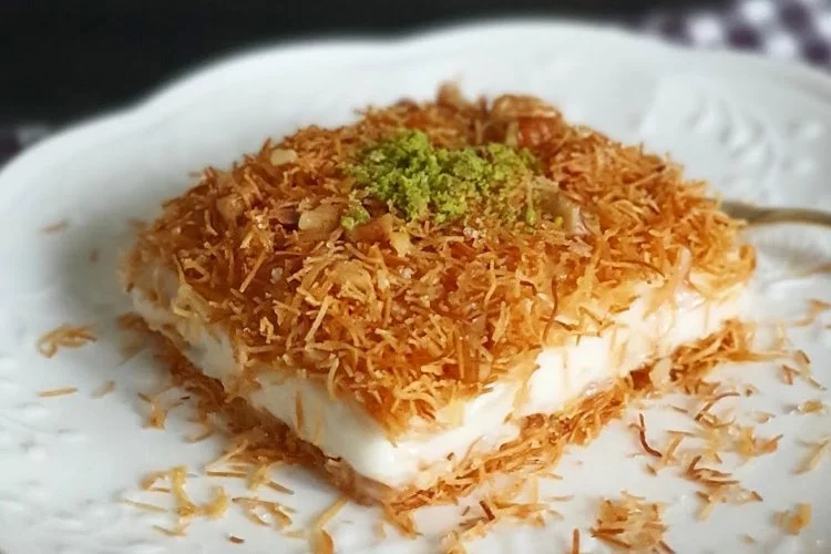 Türk mutfağının en eski lezzetlerinden: Muhallebili Kadayıf Tatlısı