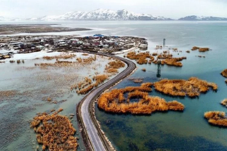 Türkiye'nin en etkileyici göllerinden: Erçek Gölü