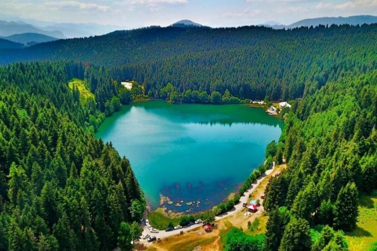 Türkiye'nin en güzel göllerinden: Şavşat Karagöl