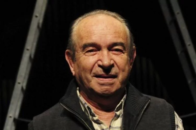 Usta sanatçı Bozkurt Kuruç hayatını kaybetti