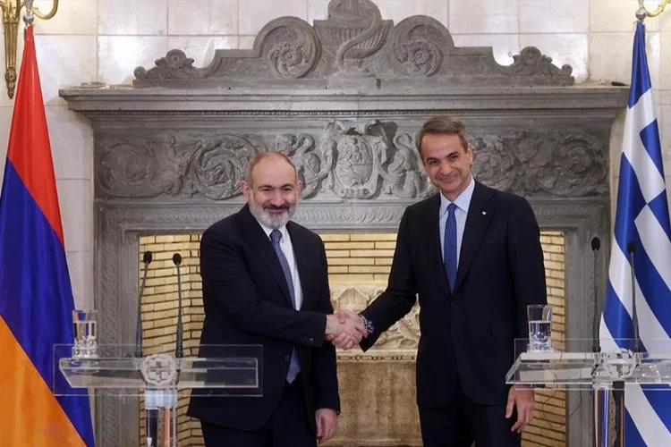 Yunanistan ile Ermenistan görüşmesinde kalıcı barış vurgusu